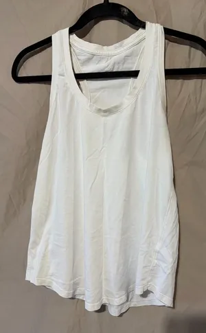 Lululemon tank top thumbnail 1