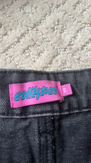 Edikted Black Jeans thumbnail 3