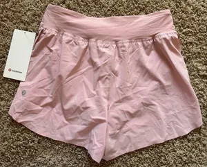 Lululemon Shorts thumbnail 3