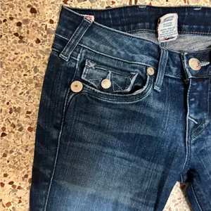 True Religion Women's Becca Mid Rise Bootcut Jean 26 thumbnail 3