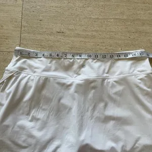Athleta XL White Skort Tennis Pickaball‎ Running Gym thumbnail 5
