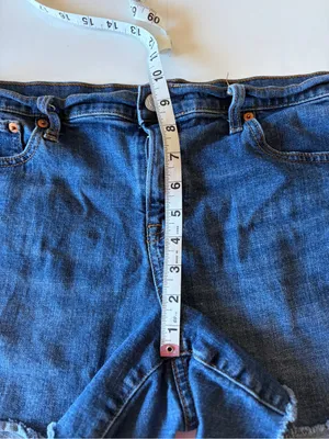 Woman’s Gap Denim Jean Shorts 4-5” Inseam Size 32 Medium Dark Wash Cutoff thumbnail 2