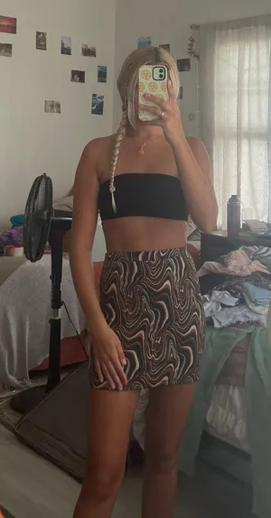 Knit Skirt thumbnail 1