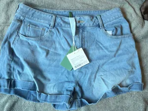 Halara blue Jean shorts thumbnail 1