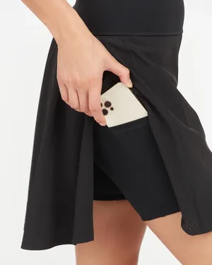 Spanx Get Moving 17" Skort thumbnail 2
