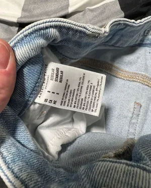 American Eagle Mom Jeans thumbnail 2