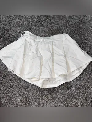 AKIRA White Lace Skirt thumbnail 5