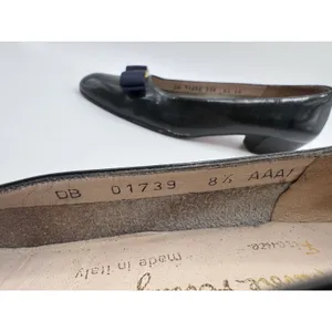 Salvatore Ferragamo Boutique Vara Bow Pumps Black Leather‎ Women's 8.5 AAA thumbnail 10