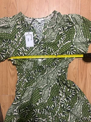 NWT ladies med tropical green white stretch romper thumbnail 6