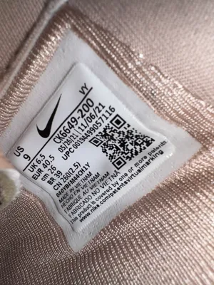 Nike shoes thumbnail 4
