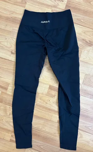 Amazon Aurola black leggings thumbnail 1