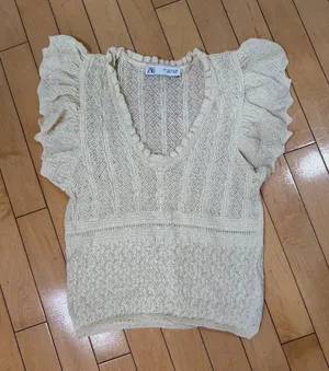 Zara Women's Crochet Knit Top with Ruffle sleeves Cream Size Small thumbnail 1