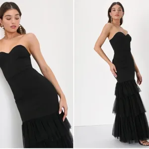 LULU's Elegant Wedding Special Event Sexy Bustier Tiered Ruffle Mermaid Gown thumbnail 2