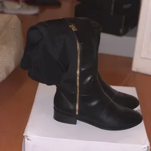 Solonna knee high boots thumbnail 3