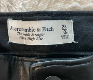Abercrombie Vegan Leather Ankle Strait Pants thumbnail 3