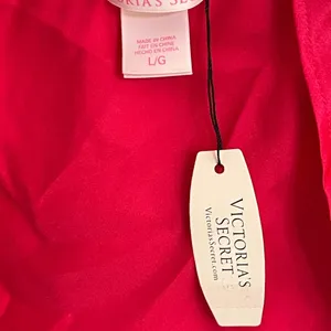 Victoria's Secret Red Satin Lace Trim Babydoll Camisole Top Size‎ Large thumbnail 6