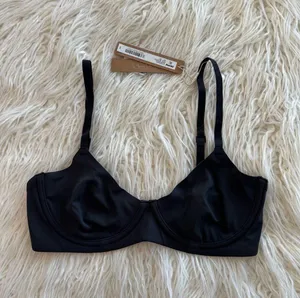 Skims Fits Everybody Unlined Demi Bra Onyx Size 32C thumbnail 1