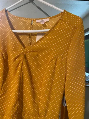 Dress thumbnail 4