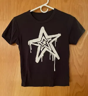 Dark Gray Tee with White Star Graphic Black thumbnail 1