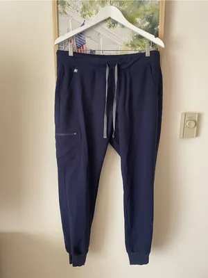 Figs Zamora Joggers Scrub Pants in Navy Blue Size Large thumbnail 4