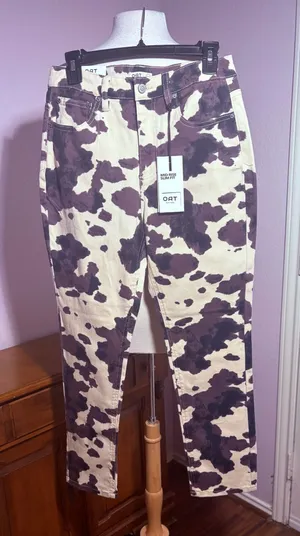 Oat Cowhide Print Jeans. Size 8. Slim fit Brown thumbnail 1