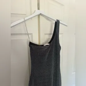 Meshki Scarlett Shimmer Dress Dark Silver Glitter One Shoulder Mini Size Small thumbnail 4