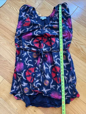 Velvet by Graham & Spencer Mini Dress silk blend with graphic Floral Print thumbnail 7
