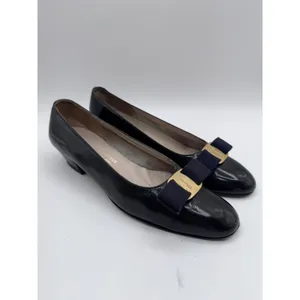 Salvatore Ferragamo Boutique Vara Bow Pumps Black Leather‎ Women's 8.5 AAA thumbnail 2