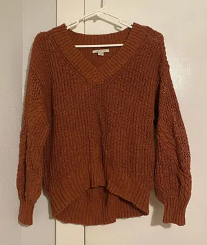 American Eagle Sweater thumbnail 1