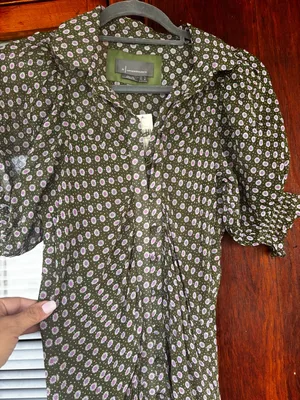 NWT Anthropologie Button Front Puff Sleeve Midi Dress -‎ Moss Green Floral 0 thumbnail 2