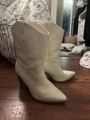 Cowgirl Boots Altar'd State thumbnail 1