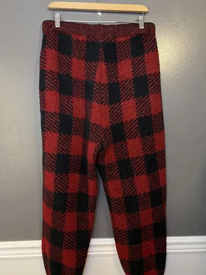 Skims Pants Womens L/XL Red Black Plaid Fuzzy Knit Jogger Lounge Zip Pockets thumbnail 5