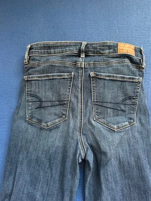 American Eagle Super High-Rise Flare Jeans thumbnail 2