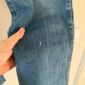 AMO Abigail Jeans in Peaceful Medium Wash Blue Patch Pocket Denim Size 26 thumbnail 7