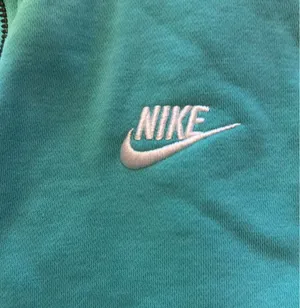 Nike Crop Quarter-Zip thumbnail 4