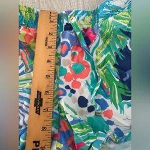 Lilly Pulitzer Katia Shorts Purrfect Pull On Shorts Rayon Bright Print Size XS thumbnail 3