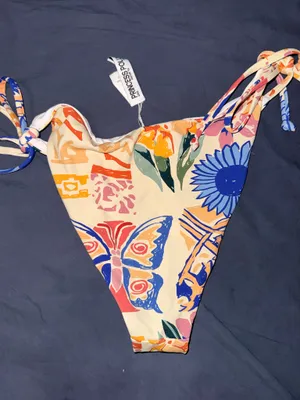 Princess Polly Bikini Bottoms thumbnail 2