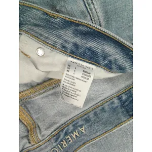 American Eagle AE Distressed Mom Jeans thumbnail 8