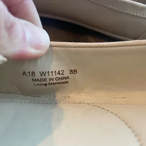 Cole Haan Blush Ballet Flats Patent Leather Classic Buckle - size 8 thumbnail 7