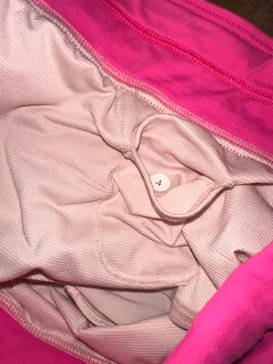 Lululemon RARE  PINK SHORTS thumbnail 4