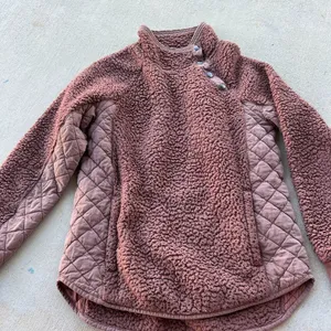 Abercrombie & Fitch small sherpa pullover‎ thumbnail 1