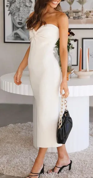 Knit white dress thumbnail 1