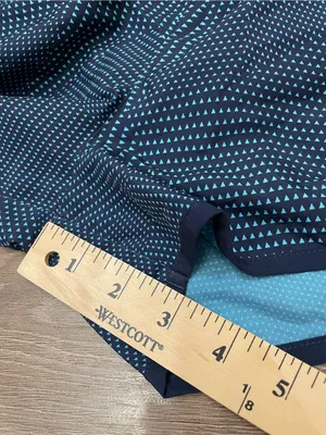 Under Armour Running Shorts Women’s Size M Navy Blue Pockets Brief Lined thumbnail 13