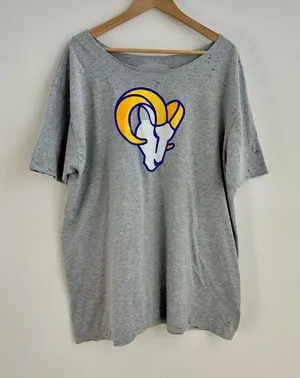 Fanatics Los Angeles Rams off the shoulder T-Shirt thumbnail 1