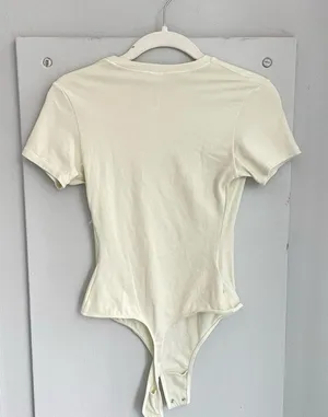 SKIMS Bone Cotton TShirt Bodysuit S thumbnail 3
