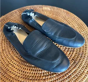 Everlane‎ The Day Loafer Black Leather Elastic Heel Flat Made in Italy Womens thumbnail 1