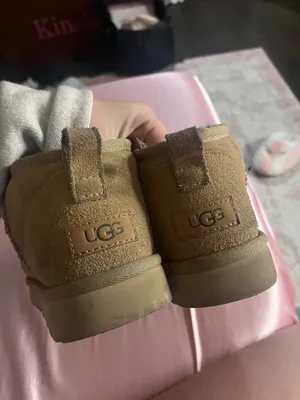 UGG Ultra Classic Mini Boots thumbnail 6