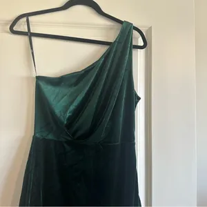 Lulu's Deep Green One-Shoulder Dress thumbnail 2