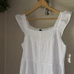 Old Navy White Sleeveless Sundress with Square Neck smocked Large NEW thumbnail 2