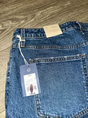 Universal Threads Vintage Straight Jeans thumbnail 6